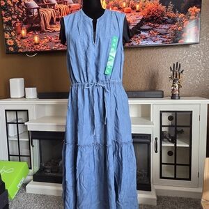 Lands' End Blue Sleeveless Maxi Dress